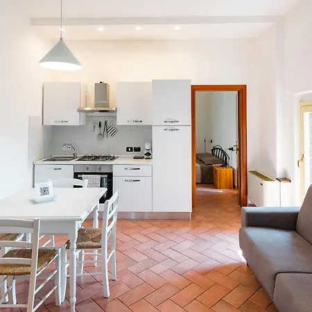 Casa Vacanze Frate Elia Apartment